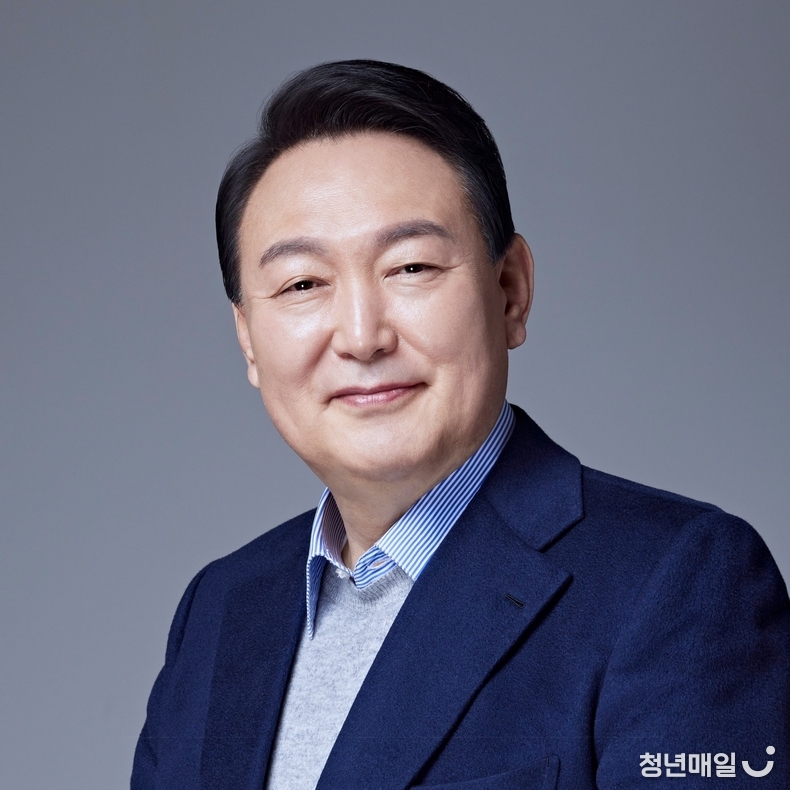 윤석열 대통령 (윤석열 공식 페이스북)